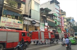Kịp thời khống chế hỏa hoạn trong khu dân cư phố Bạch Mai, Hà Nội 
